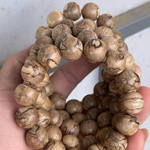 กำไลลูกปัดไม้กฤษณาเวียดนามคุณภาพสูง งานแฮนด์เมดสไตล์วินเทจ ลูกประคำสำหรับสวดมนต์ รับผลิตแบบ OEM ODM จำหน่ายส่งในราคาที่แข่งขันได้ดีที่สุด - Product Image 2