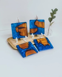 Ensemble de sous-verres en résine époxy avec plateau, sous-verres décoratifs faits à la main pour la maison et la restauration - Product Image 4