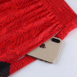 Uniforme de Baloncesto Sublimado de Alta Calidad y Económico, Secado Rápido, Ligero, 100% Poliéster, con Logotipo Personalizado - Product Image 4