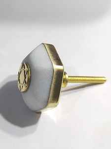 Boîte à bijoux de luxe en bois et résine au design classique pour outils, literie et armoires de cuisine - Product Image 4