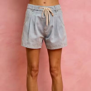 Shorts de mezclilla de tiro medio SO ME con cordón de algodón - Product Image 4