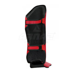 Protector de Piernas con Cierre Ajustable de Gancho y Bucle para Entrenamiento en Gimnasio y Kick Boxing - Product Image 3