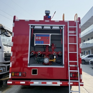 Camion de pompiers avec réservoir d'eau de 8 m³ pour la lutte contre les incendies - Product Image 5