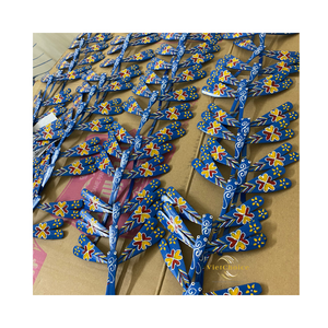 Juguetes de Libélula de Bambú Ecológicos Tradicionales Vietchoice en Grandes Cantidades, Pintados a Mano con Arte Folclórico, Color Personalizado, Varios Tamaños - Product Image 4