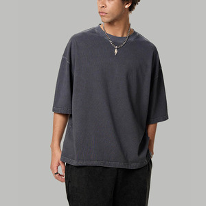 เสื้อยืดพิมพ์ลายตามสั่งสำหรับผู้ชาย ทรงหลวมไหล่ตก สไตล์สตรีทแวร์ สีพื้น ดีไซน์เรียบง่าย ทรงบ็อกซี่ - Product Image 3