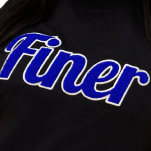 T-shirt décontracté en chenille noire pour femme, broderie script de la sororité grecque Zeta Phi Beta - Product Image 6