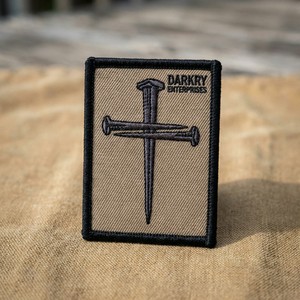 Écusson thermocollant personnalisé brodé croix de Jérusalem, broderie machine, badge uniforme tactique, emblème religieux chrétien croisé - Product Image 4