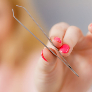 Crayons à sourcils auto-affûtants et taille-crayon de précision professionnels de qualité cosmétique supérieure – Prix de gros - Product Image 5