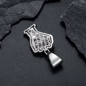 Colgante de puño de moissanita de plata 925 chapado en rodio, estilo hip hop, para uso diario, colgante bling de rapero, joyería de moda para hombre - Product Image 6