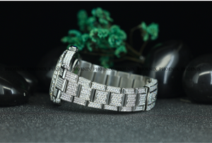 Reloj de Lujo con Incrustaciones de Diamantes para Hombre, Reloj de Cuarzo Hip Hop de Acero Inoxidable con Ventana de Fecha, Reloj de Pulsera con Brazalete de Piedras de Moissanita - Product Image 5