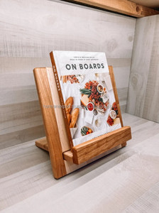 Soporte de madera versátil para computadora portátil para libros, tabletas, revistas para cualquier espacio de trabajo - Product Image 4