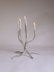 Candelabro de Latón de 4 Brazos, Portavelas Decorativo para el Hogar, Artesanía Metálica Duradera, Soporte para Velas de Mesa - Product Image 6