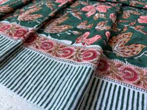 Paréos une pièce imprimés sérigraphiés, motifs tropicaux, faits main, pour la plage et les vacances d'été, avec logo frontal, vente en gros - Product Image 5