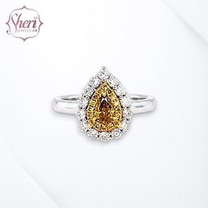 [Sheri Jewels] Anillo de Diamantes Naturales en Oro Blanco y Amarillo de 18K con Diamante Amarillo Dorado en Forma de Pera y Estilo Halo - Regalo para Ella - Product Image 1