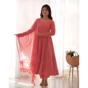 Ensemble Anarkali violet de créateur avec bas et dupatta en mousseline, taille L, 100 % polyester, idéal pour les fêtes - Product Image 6