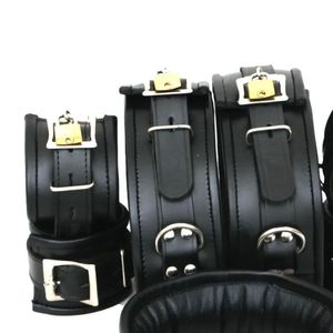 Mitaines en cuir avec rembourrage doux, sangles réglables et boucles sécurisées - Product Image 1