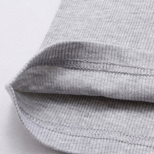 เสื้อกล้ามถักสีทึบสำหรับผู้ชาย คอกลม ชุดลำลอง สีดำ สีขาว สีเทา - Product Image 4