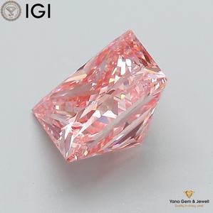 Diamante Cultivado en Laboratorio con Corte PRINCESS, 3.00 Quilates, Claridad VS1, Color Rosa Intenso, con Certificado IGI para Anillo de Compromiso de Lujo - Product Image 5