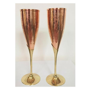 ถ้วยทองแดงคุณภาพเยี่ยมพร้อมจานรอง ดีไซน์ลายตอกแบบแฮนด์เมด แก้วไวน์ อุปกรณ์บาร์ - Product Image 2