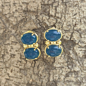 Boucles d'oreilles pendantes à double pierre en apatite bleue et jade, plaquées or 18 carats, bijoux de créateur en laiton, vente en gros - Product Image 6
