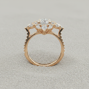 Anillo de compromiso Stonewels Empress Diamond Halo chapado en oro rosa con engaste de púas certificado - Product Image 2