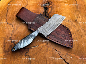 Cuchillo de Caza Multifuncional de Acero de Damasco Hecho a Mano Personalizado con Borde Dentado, Punta Caída y Mango de Resina, OEM Personalizable, 1 Año de Garantía - Product Image 6