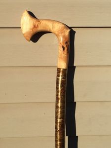 Canne de marche décorative en bois rustique, finition antique, avec poignée en corne, faite à la main, écologique, pour objets d'art et de collection - Product Image 3
