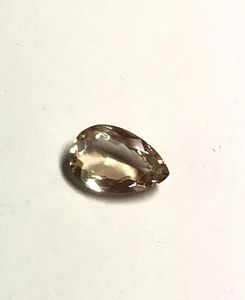 Pierre de soleil d'Oregon naturelle, taille poire, nette et brillante, provenant des États-Unis. - Product Image 3