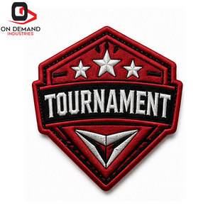 Badges de tournoi décoratifs exclusifs en tissu, conception de couture de précision, matériau doux, vente en gros, approvisionnement direct usine - Product Image 1