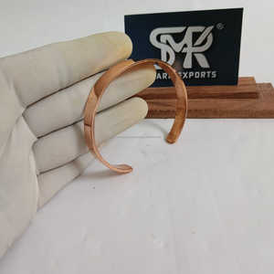 Bracelet en cuivre magnétique élégant Kada Bracelet de guérison en cuivre pur réglable Bijoux pour hommes et femmes - Product Image 3