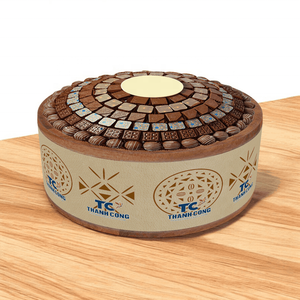 Support à gâteau en bois naturel fait à la main de qualité supérieure en gros artisanat écologique pour les distributeurs - Product Image 1