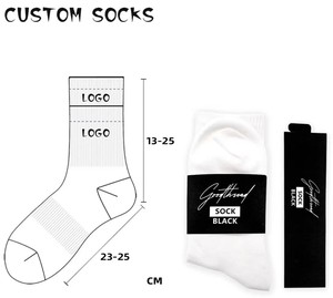 Venta al por mayor Trending Factory Made Butterfly Calcetines Patrón lindo blanco y negro con los mejores precios Crew Calcetines Mujeres Artículos de regalo - Product Image 6