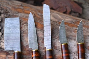 Juego de Cuchillos de Chef de Cinco Piezas Hechos a Mano por Edge Master, Hoja Recta de Acero de Damasco de 33 Capas, Mango de Madera, Diseño Ambidiestro - Product Image 4