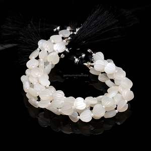 Cuentas de Piedra Lunar Blanca Natural Talladas en Forma de Corazón de 10-11 mm, Cuentas de Piedras Preciosas Talladas a Mano para Joyería, Cuentas de Piedra Lunar Natural de 8 Pulgadas - Product Image 4