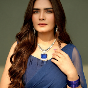 Elegante Vestido Maxi Azul de Gasa, Sin Mangas, Cuello en V, Semi-Entallado, para Fiestas Formales, Color Sólido - Product Image 4