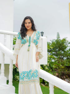 Elegante Vestido Blanco de Encaje para Invitadas de Boda, Vestido Largo Bohemio con Estampado Floral, Hecho a Mano en India, Ligero, Atuendo de Verano para Resort - Product Image 3