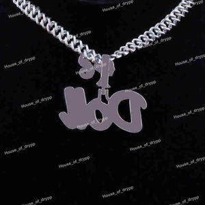 Collar con Colgante de Muñeca con Incrustaciones de Plata 925 y Diamantes Moissanite, Diseño Personalizado de Muñeca, Estilo Lujoso y Brillante - Product Image 2