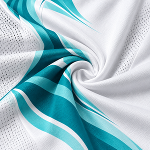 Uniforme de football blanc et turquoise personnalisable, logo personnalisé, maillot de football sublimé, shorts, vêtements de sport d'équipe - Product Image 6