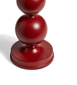 Lampe de table en métal Crimson Orb avec design à sphères empilées, construction en fer de qualité supérieure, éclairage ambiant chaud pour intérieurs élégants - Product Image 3