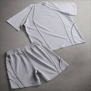 เสื้อยืดโอเวอร์ไซส์เทรนดี้สำหรับผู้ชายปี 2026 กางเกงขาสั้นระบายอากาศได้ดี พิมพ์ลายดิจิทัล ปักลาย ผ้าโพลีเอสเตอร์/คอตตอน ชุดฤดูร้อนเข้าชุด - Product Image 2