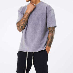T-shirt décontracté pour homme en coton lavé, coupe oversize, manches courtes, couleur unie, col tricoté sans revers, idéal pour l'été, gris - Product Image 4