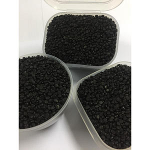 Granulés de masterbatch noir pour moulage par injection, poudre de qualité pour applications générales, granulés plastiques - Product Image 3