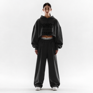 Ensemble de survêtement unisexe noir 2-en-1 : sweat à capuche court épais et pantalon de survêtement large, coupe ample, manches longues, style streetwear, idéal pour l'hiver - Product Image 1
