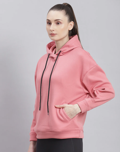 Sudadera con Capucha Lisa a la Moda – Logotipo Personalizado Disponible – Sudadera Básica para Mujer – Ajuste Suave y Cómodo, Ropa Casual Urbana - Product Image 2