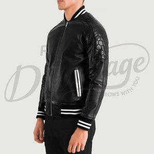 Blouson bomber en cuir véritable noir pour homme avec manches matelassées en nid d'abeille et poignets côtelés rayés, coupe ajustée - Product Image 1