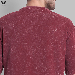 เสื้อยืดคอตตอนแท้ทรงหลวมสไตล์วินเทจ ล้างสีแบบแอซิดวอช ราคาขายส่ง ผู้ผลิตที่ดีที่สุด ดีไซน์ใหม่ล่าสุด เสื้อยืดผู้ชายล้างสีแบบแอซิดวอช - Product Image 4