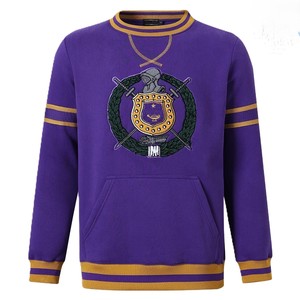 Sudadera unisex morada con cuello redondo y rayas doradas, manga larga, informal, 100% algodón, para universidades y colegios. - Product Image 1