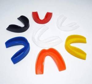 Protège-dents Boil and Bite pour la boxe, le MMA, le football, le rugby, les sports, protection contre les chocs en EVA, fabriqué au Pakistan, modèle YE-MG-00406 - Product Image 6