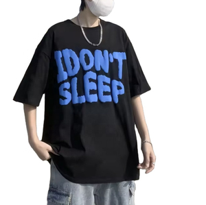T-shirt en coton 100% imprimé avec logo, coupe ample, impression en relief, service OEM, tendance et confortable pour hommes - Product Image 1