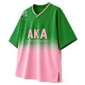 T-shirt oversize Alpha Kappa Alpha pour femme, vert rose, coupe décontractée, col en V, tenue universitaire grecque pour la sororité - Product Image 2